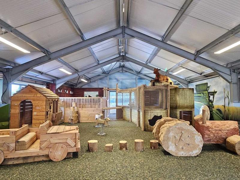 Indoor play barn